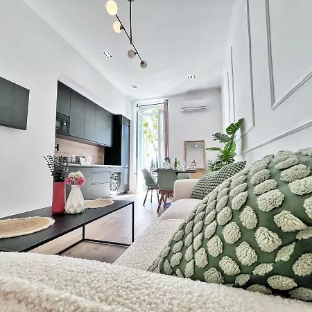 Ref 118 Oliviera 2 Beds In Riquier