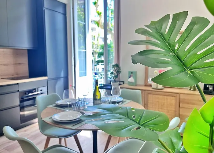 Ref 118 Oliviera 2 Beds In Riquier Niza