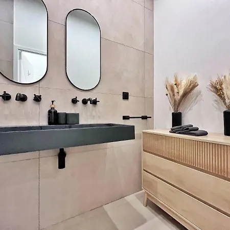 Ref 118 Oliviera 2 Beds In Riquier * Νίκαια