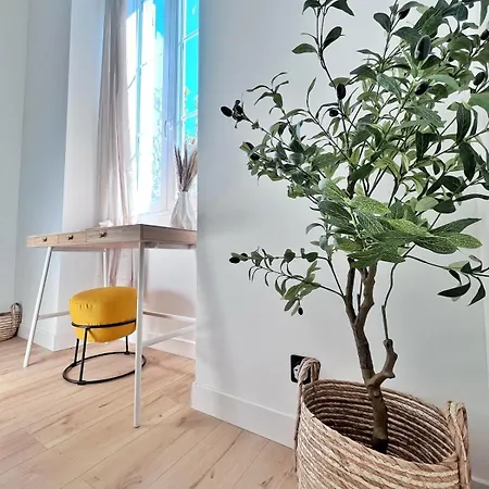 Ref 118 Oliviera 2 Beds In Riquier * ניס