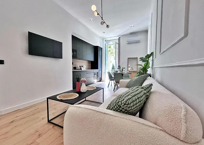 Ref 118 Oliviera 2 Beds In Riquier شقة نيس